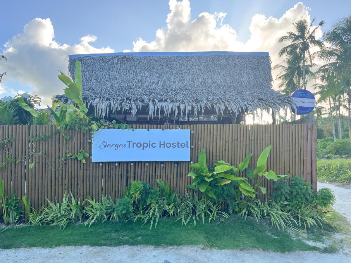 Siargao Tropic Hostel General Luna  Exterior photo