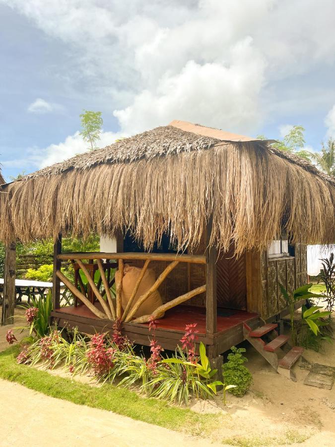 Siargao Tropic Hostel General Luna  Exterior photo