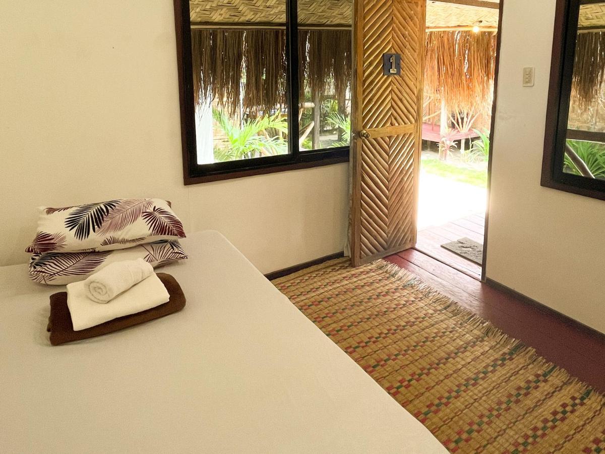 Siargao Tropic Hostel General Luna  Exterior photo