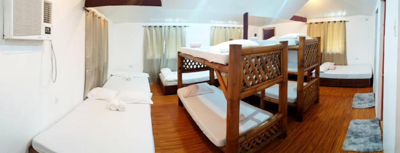 Siargao Tropic Hostel General Luna  Exterior photo